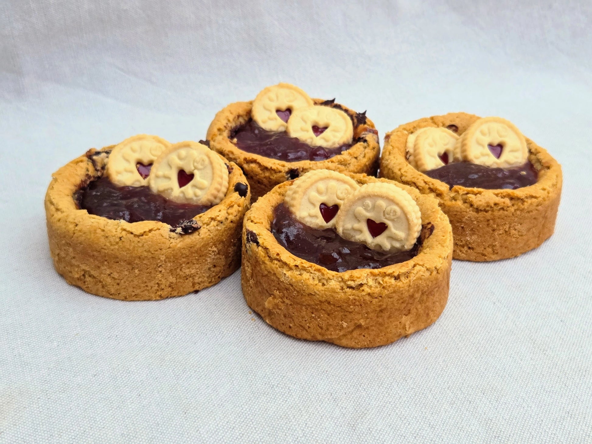 Jammie Dodger Deep Cookie