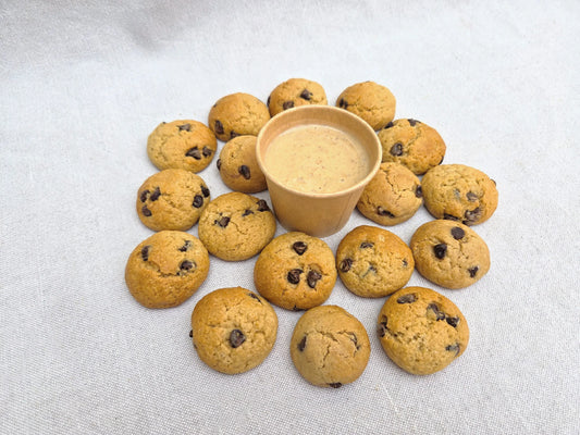 Mini Cookies With Dip Sauce